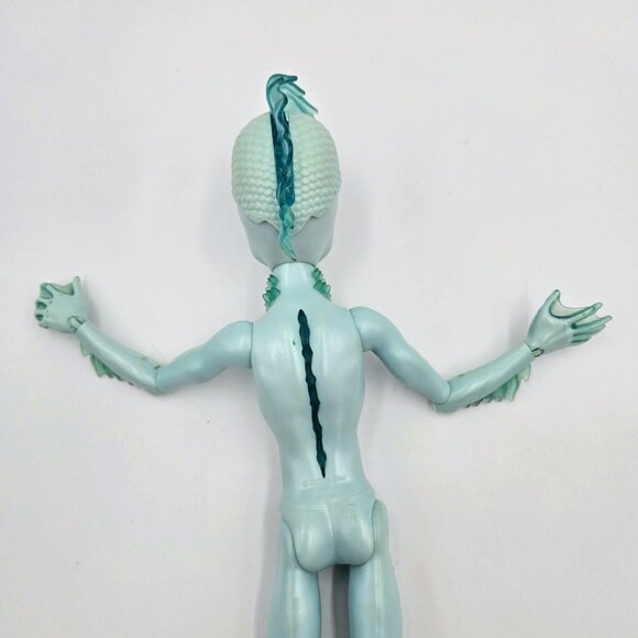 Monster High Gillington Gil Webber Mansters Male Doll Mattel 2011 Read - Picture 9 of 16